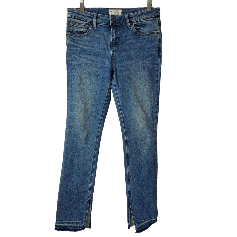 Free People Women's Size 28 Skinny Jeans Medium Wash Split Ankle Raw Hem
